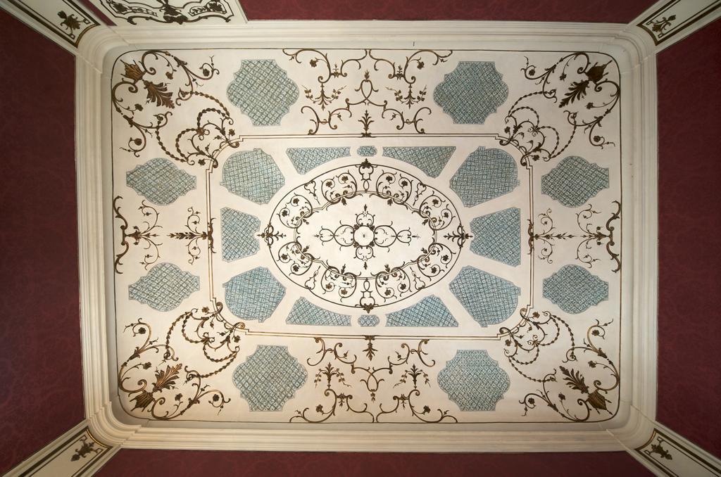 Palazzo Tucci Residenza D'Epoca Bed & Breakfast Лука Екстериор снимка
